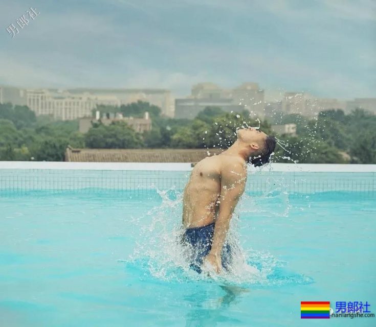 别总盯着毛若懿的硬照,不如跟他学这一招! - 51虹马 别总盯着毛若懿的硬照,不如跟他学这一招! - 51虹马