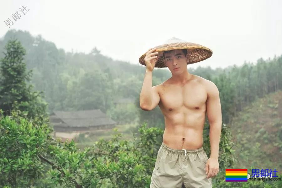 别总盯着毛若懿的硬照,不如跟他学这一招! - 51虹马 别总盯着毛若懿的硬照,不如跟他学这一招! - 51虹马