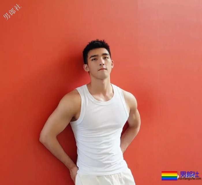 别总盯着毛若懿的硬照,不如跟他学这一招! - 51虹马 别总盯着毛若懿的硬照,不如跟他学这一招! - 51虹马