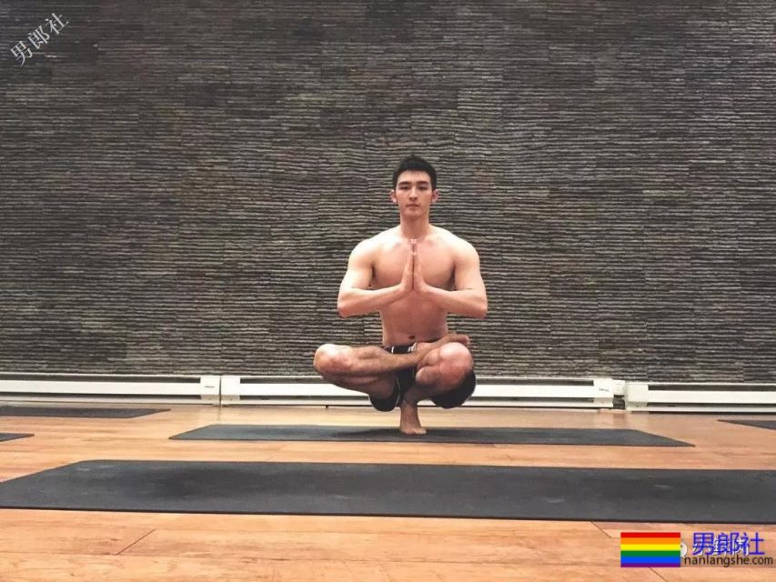 别总盯着毛若懿的硬照,不如跟他学这一招! - 51虹马 别总盯着毛若懿的硬照,不如跟他学这一招! - 51虹马