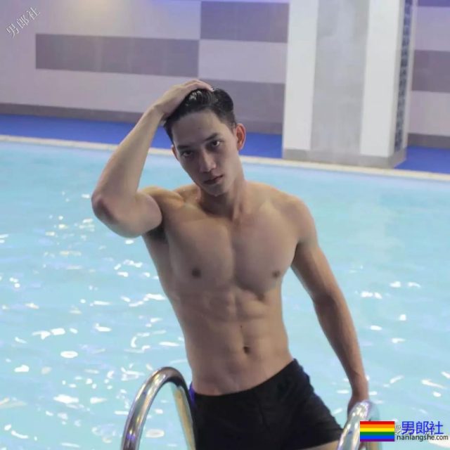 男友在我的房间和别人开战，把我赶出去？ - 51虹马