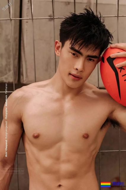 泰国天菜空降武汉大学,看这动作不会是下海吧? - 51虹马 泰国天菜空降武汉大学,看这动作不会是下海吧? - 51虹马