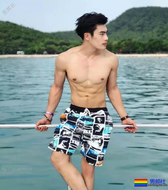 泰国天菜空降武汉大学,看这动作不会是下海吧? - 51虹马 泰国天菜空降武汉大学,看这动作不会是下海吧? - 51虹马