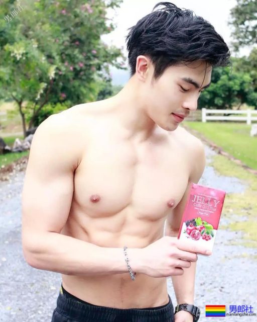 泰国天菜空降武汉大学,看这动作不会是下海吧? - 51虹马 泰国天菜空降武汉大学,看这动作不会是下海吧? - 51虹马