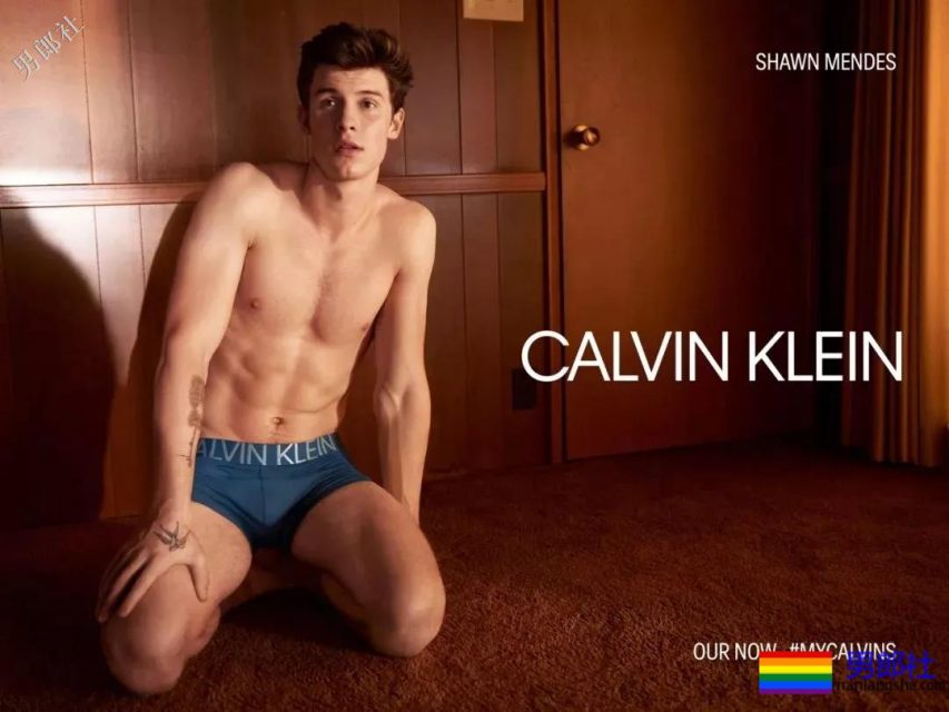 张艺兴CK广告现解放碑，P太过，被嘲塞馒头了 - 51虹马