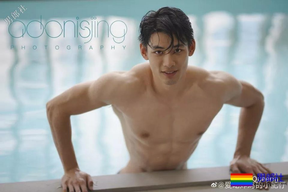 小狼狗教练肤白亮眼，摄影师掌镜佳作迭出！ - 51虹马