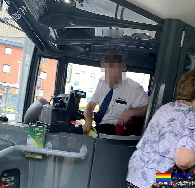 英国：一名司机拒绝开“宣传同性恋”的巴士，被停职 - 51虹马