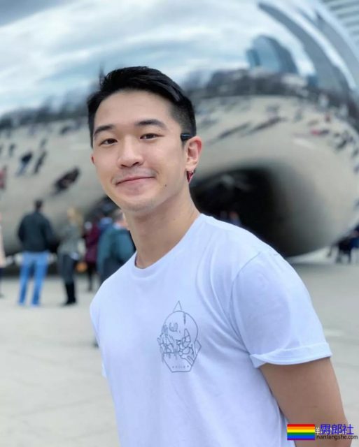 晏人物新出腹肌弟弟，你家一定缺搓衣板了 - 51虹马