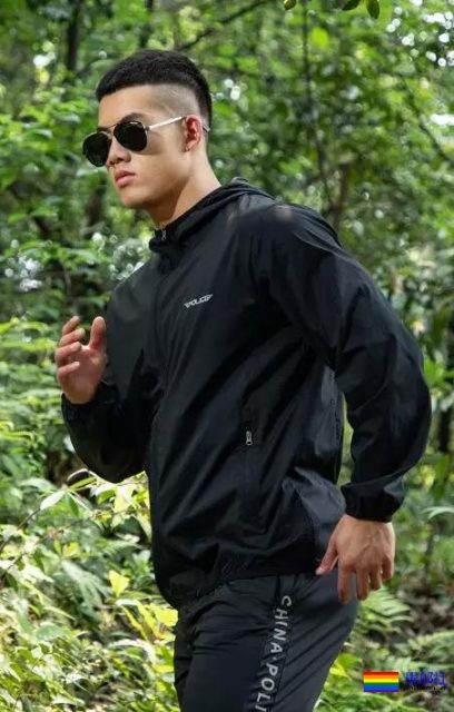 肌肉男都小？健身私教夏胜杰穿上短裤秒破谣言！ - 51虹马