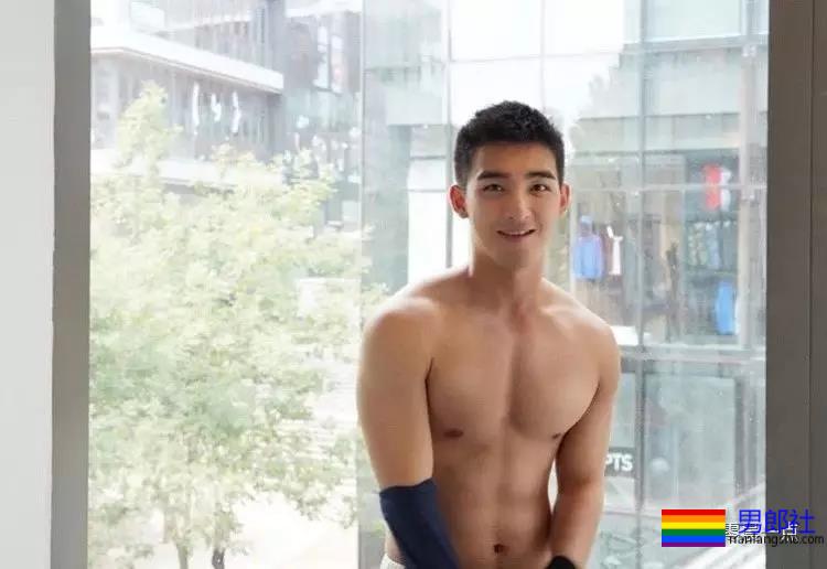 给刚入圈的gay的一些建议,特别是0号。 - 51虹马 给刚入圈的gay的一些建议,特别是0号。 - 51虹马