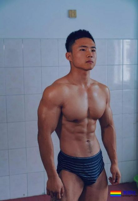42CM！上海体院的男生粗壮的不仅仅是手臂！-51虹马
