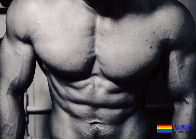 42CM!上海体院的男生粗壮的不仅仅是手臂! - 51虹马 42CM!上海体院的男生粗壮的不仅仅是手臂! - 51虹马