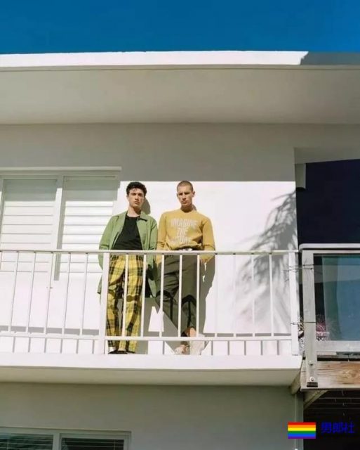 190CM公狗腰男自爆军营硬照，长官肯定对他关爱有加 - 51虹马