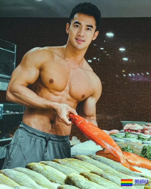 不小心把G照发到了群里,更绝望的是,我一紧张把撤回点成了删除 - 51虹马 不小心把G照发到了群里,更绝望的是,我一紧张把撤回点成了删除 - 51虹马