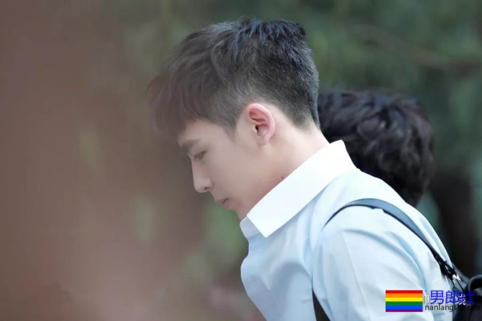 鲜肉收割机不只萧亚轩!搭档男主都超A,新剧又喜新小12岁小狼狗! - 51虹马 鲜肉收割机不只萧亚轩!搭档男主都超A,新剧又喜新小12岁小狼狗! - 51虹马