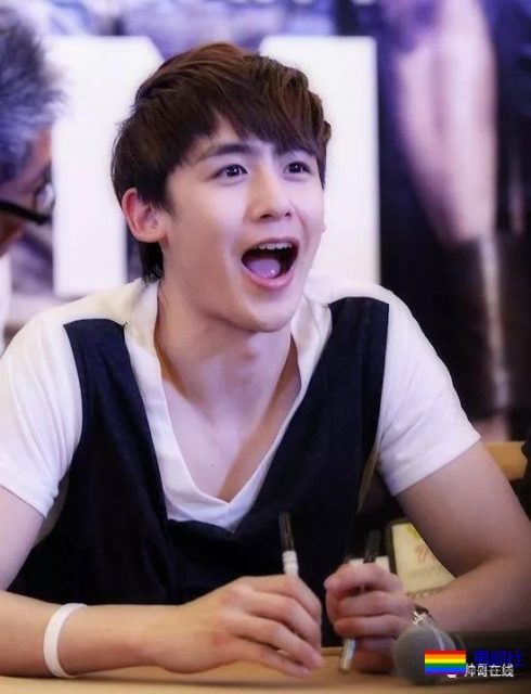 鲜肉收割机不只萧亚轩!搭档男主都超A,新剧又喜新小12岁小狼狗! - 51虹马 鲜肉收割机不只萧亚轩!搭档男主都超A,新剧又喜新小12岁小狼狗! - 51虹马