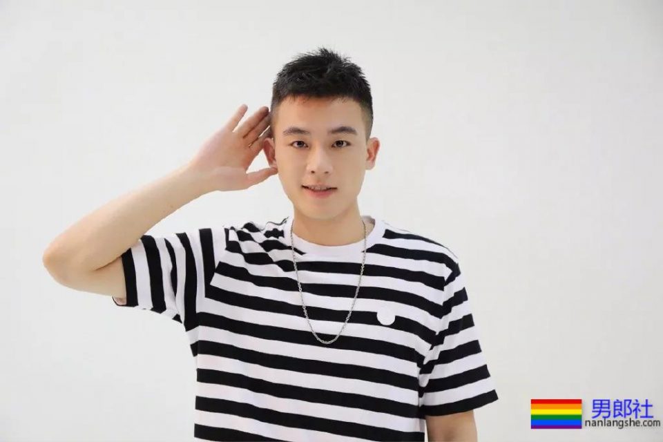 鲜肉收割机不只萧亚轩!搭档男主都超A,新剧又喜新小12岁小狼狗! - 51虹马 鲜肉收割机不只萧亚轩!搭档男主都超A,新剧又喜新小12岁小狼狗! - 51虹马