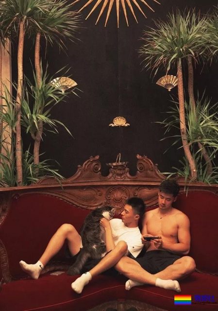 桥诘聖有了新男友？原来是他可爱的弟弟！ - 51虹马