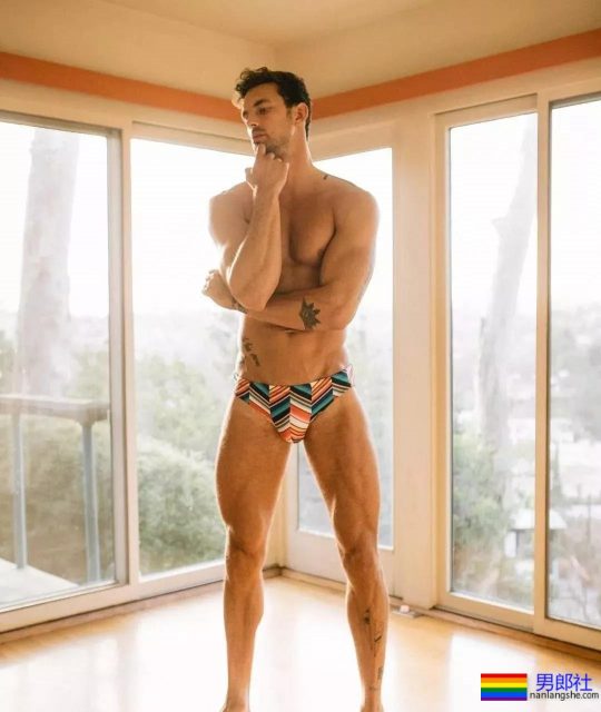 种马臀男模凭硬实力翻红，这是藏不住了？！ - 51虹马