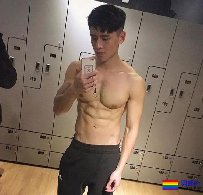 来自山东的大鼻子老公，身材很赞~！ - 51虹马