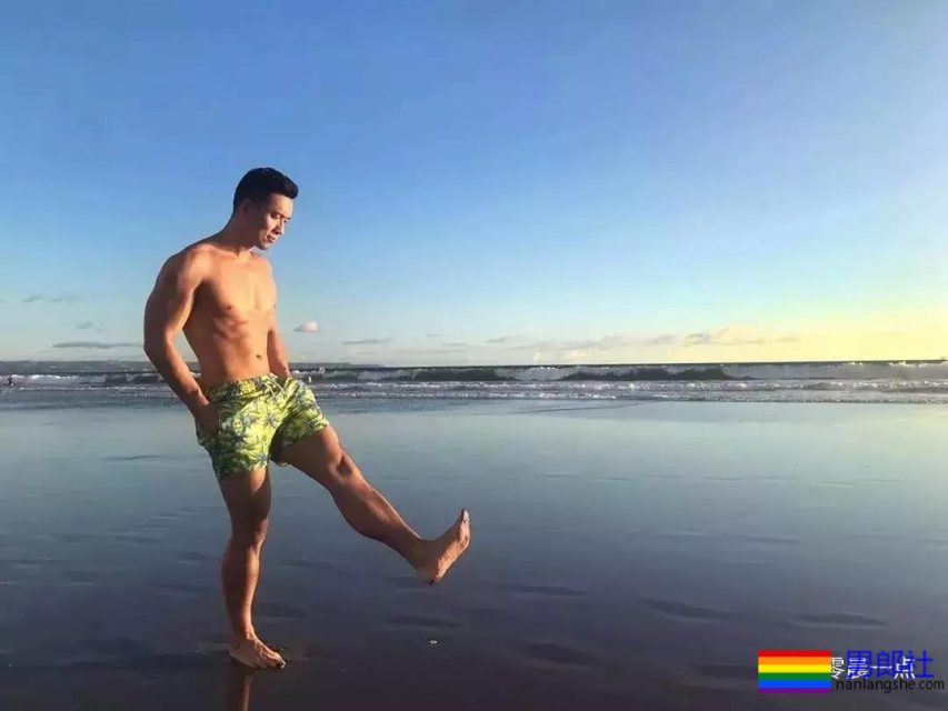 男友和小蓝约的出轨,回来把我打一顿p就完事了。 - 51虹马 男友和小蓝约的出轨,回来把我打一顿p就完事了。 - 51虹马