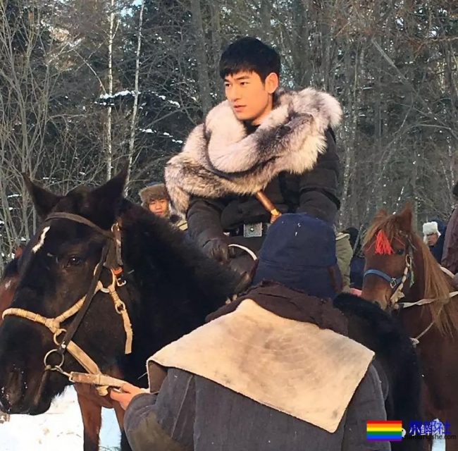 新晋小生硬照一览,尺度最大也就这样儿了… - 51虹马 新晋小生硬照一览,尺度最大也就这样儿了… - 51虹马