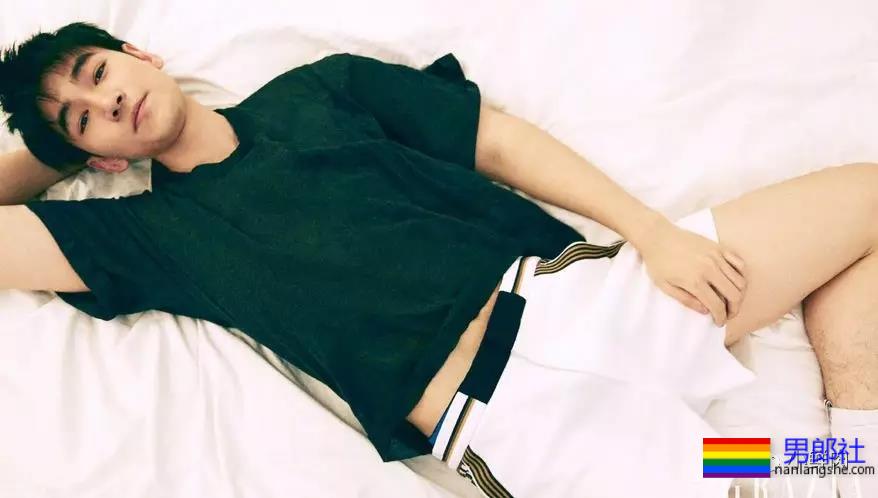 新晋小生硬照一览,尺度最大也就这样儿了… - 51虹马 新晋小生硬照一览,尺度最大也就这样儿了… - 51虹马