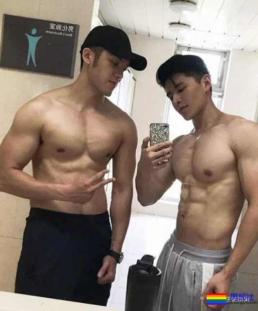 肌肉胡茬痞子男拔掉衬衫西裤海边浪起来变翘臀 - 51虹马 肌肉胡茬痞子男拔掉衬衫西裤海边浪起来变翘臀 - 51虹马