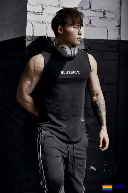 体育生小奶狗动不动就爱脱身材爽到爆!! - 51虹马 体育生小奶狗动不动就爱脱身材爽到爆!! - 51虹马