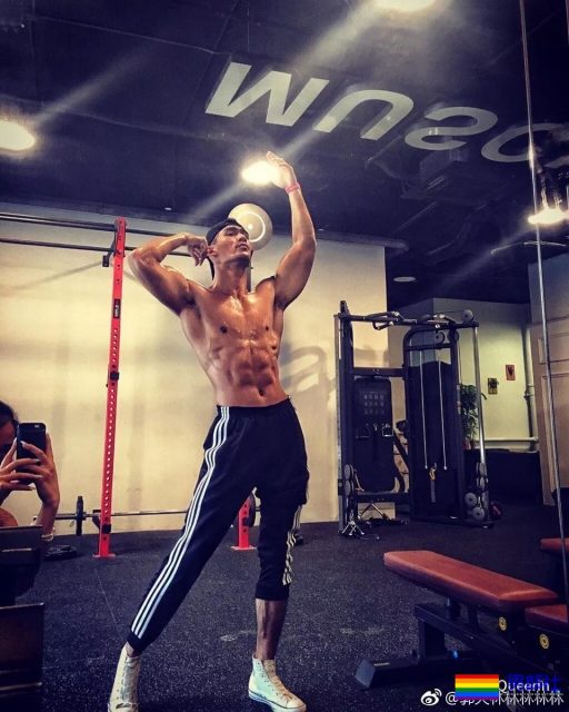 他是近期最帅最完美最可以男模,没有之一 - 51虹马 他是近期最帅最完美最可以男模,没有之一 - 51虹马