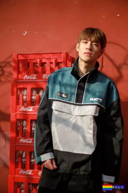 长腿小鲜肉上演制服杀，鲜嫩帅气的空少机长，你挑哪一个？ - 51虹马