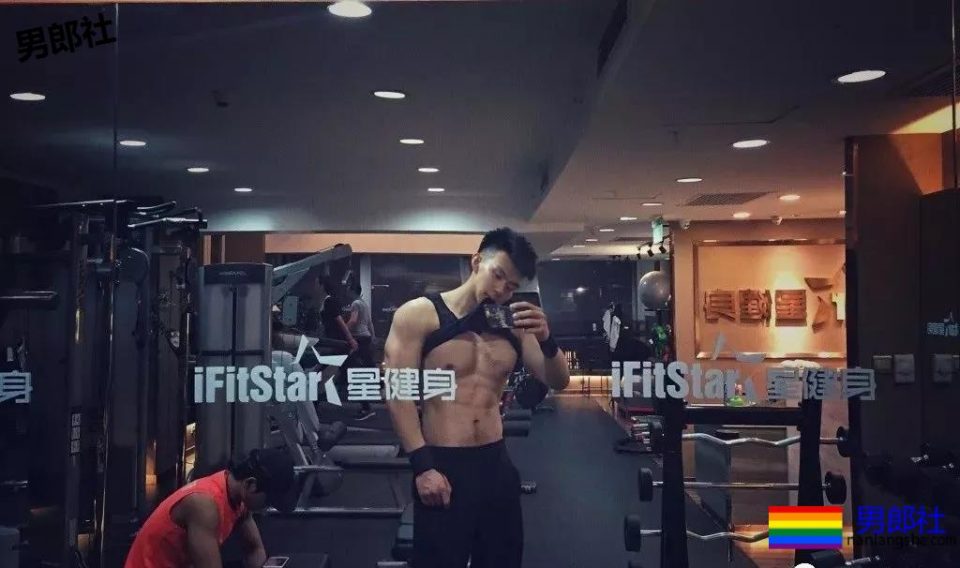 痞坏公狗腰白天做私教晚上既然这样........ - 51虹马 痞坏公狗腰白天做私教晚上既然这样........ - 51虹马