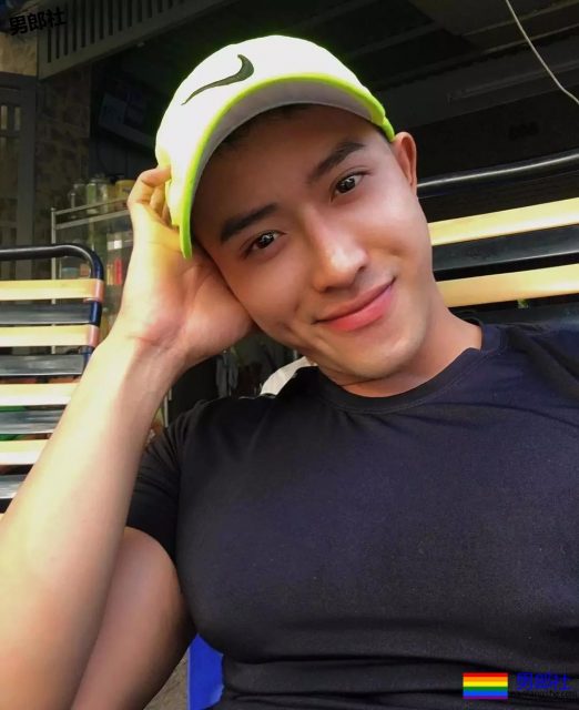 越南小哥身材好到爆炸,性感翘臀圆润有弹性 - 51虹马 越南小哥身材好到爆炸,性感翘臀圆润有弹性 - 51虹马