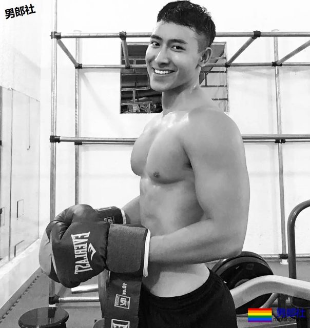 越南小哥身材好到爆炸,性感翘臀圆润有弹性 - 51虹马 越南小哥身材好到爆炸,性感翘臀圆润有弹性 - 51虹马