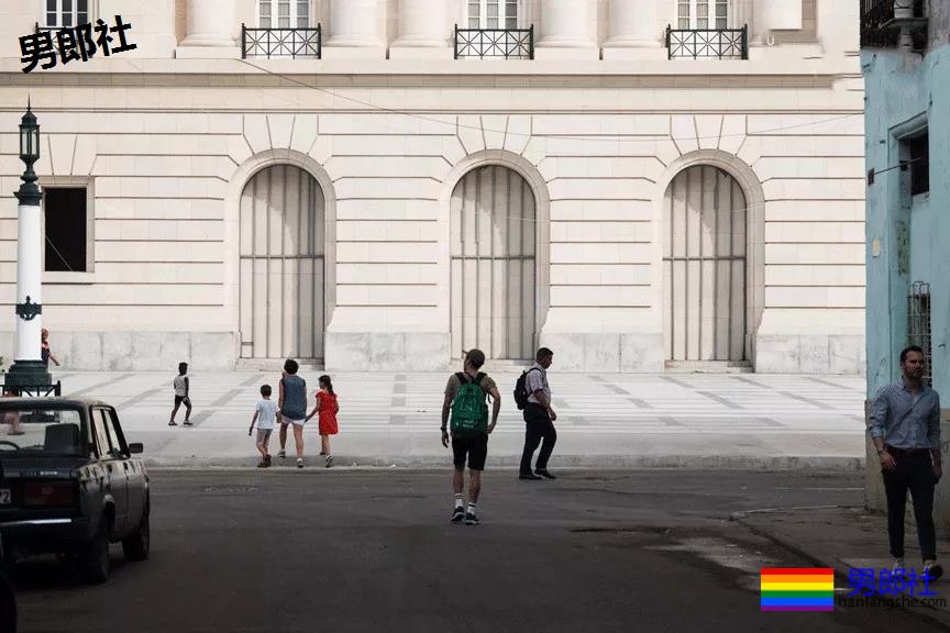 那些单身10年的gay，为什么不找男友？-51虹马