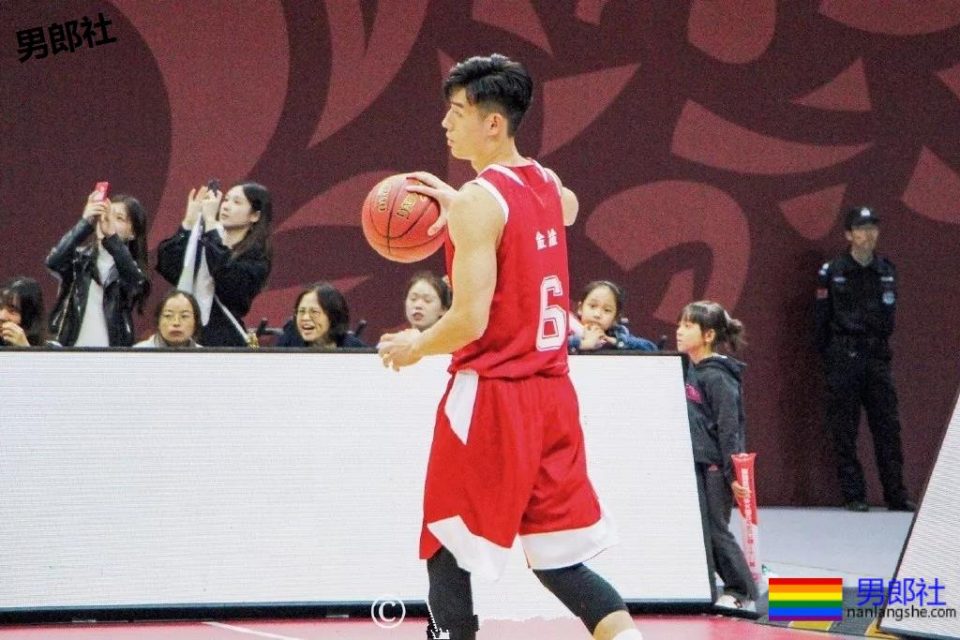 篮球体育生校草腿长2米,大鼻子腹肌小狼狗,味道一定不错! - 51虹马 篮球体育生校草腿长2米,大鼻子腹肌小狼狗,味道一定不错! - 51虹马