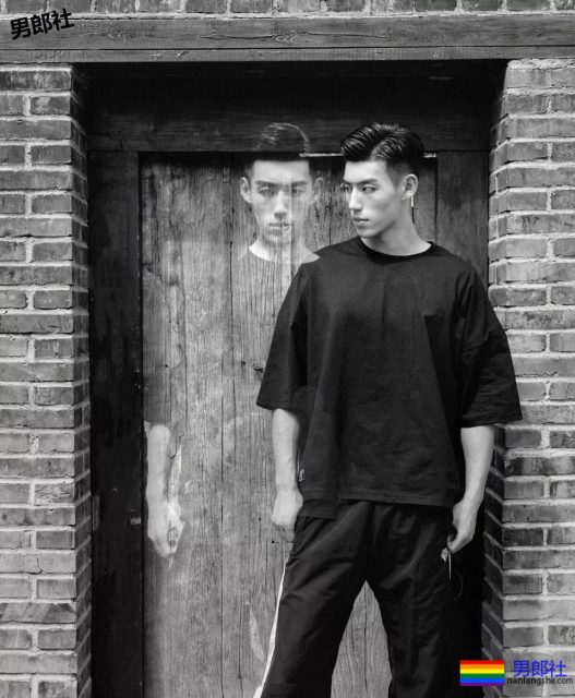 篮球体育生校草腿长2米,大鼻子腹肌小狼狗,味道一定不错! - 51虹马 篮球体育生校草腿长2米,大鼻子腹肌小狼狗,味道一定不错! - 51虹马