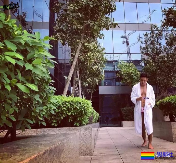 190cm的gay和170的0抱着xx是什么体验？ - 51虹马