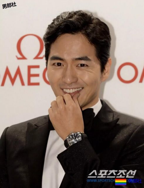 “爸爸型”男星被诉性暴力？留胡子穿正装超Man - 51虹马