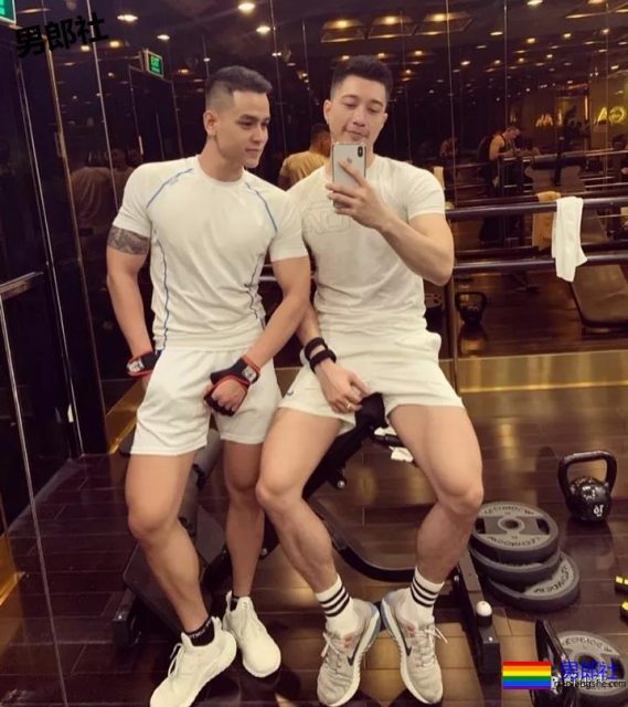 在小软件上,看到我爸的MB石更照… - 51虹马 在小软件上,看到我爸的MB石更照… - 51虹马