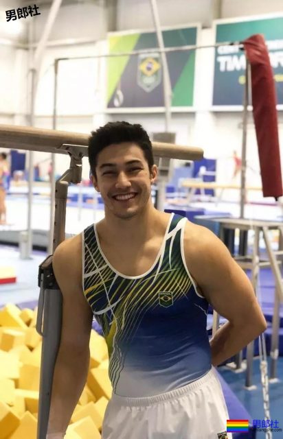 巴西混血体操运动员和队员无T曝光 - 51虹马