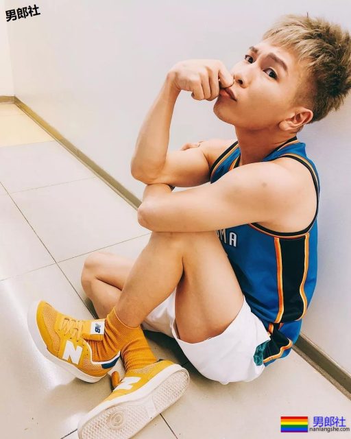 从屁股看男人，小0都来看看 - 51虹马