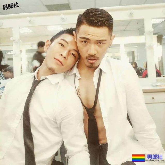 从屁股看男人，小0都来看看 - 51虹马