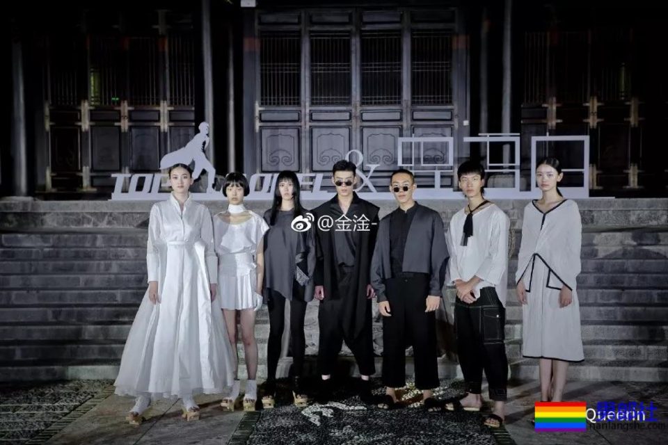 99年篮球长腿小哥也太可了吧！他会靠模特顺利出圈吗？ - 51虹马