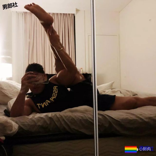 肌肉男侧乳装到底有多露？ - 51虹马