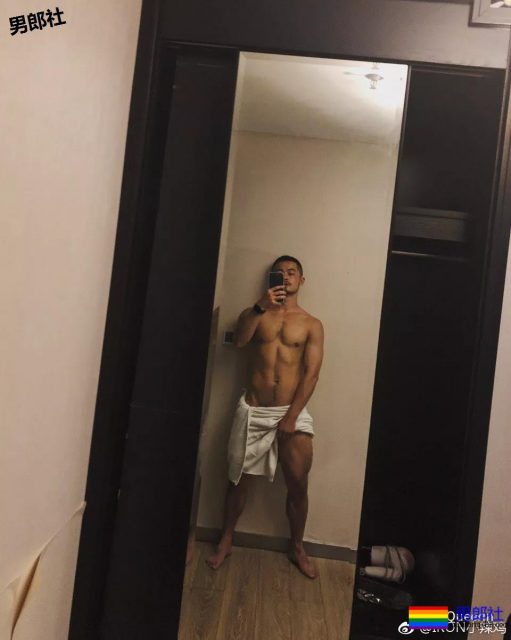 我妈说:越是这样的肌肉男越会骗人 - 51虹马 我妈说:越是这样的肌肉男越会骗人 - 51虹马