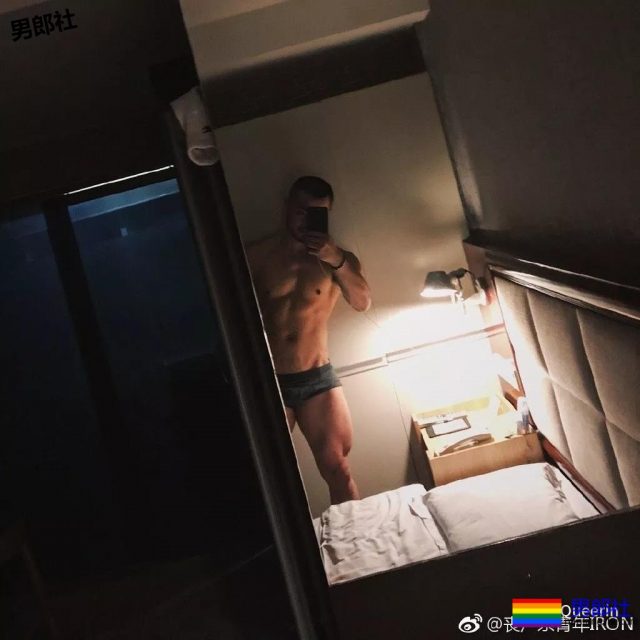 我妈说:越是这样的肌肉男越会骗人 - 51虹马 我妈说:越是这样的肌肉男越会骗人 - 51虹马