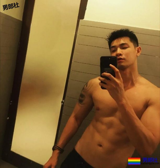 190+CM.长腿巨胸“大男孩”，实力身材A爆了！ - 51虹马