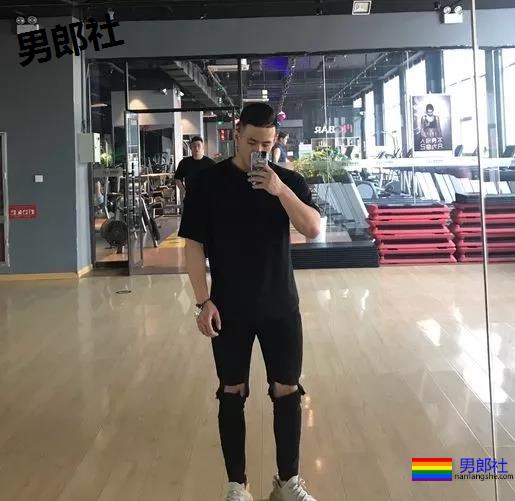 双胞胎兄弟为上位竟争风吃醋你更想要那一款 - 51虹马 双胞胎兄弟为上位竟争风吃醋你更想要那一款 - 51虹马