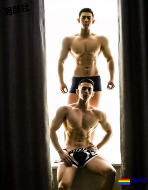 双胞胎兄弟为上位竟争风吃醋你更想要那一款 - 51虹马 双胞胎兄弟为上位竟争风吃醋你更想要那一款 - 51虹马